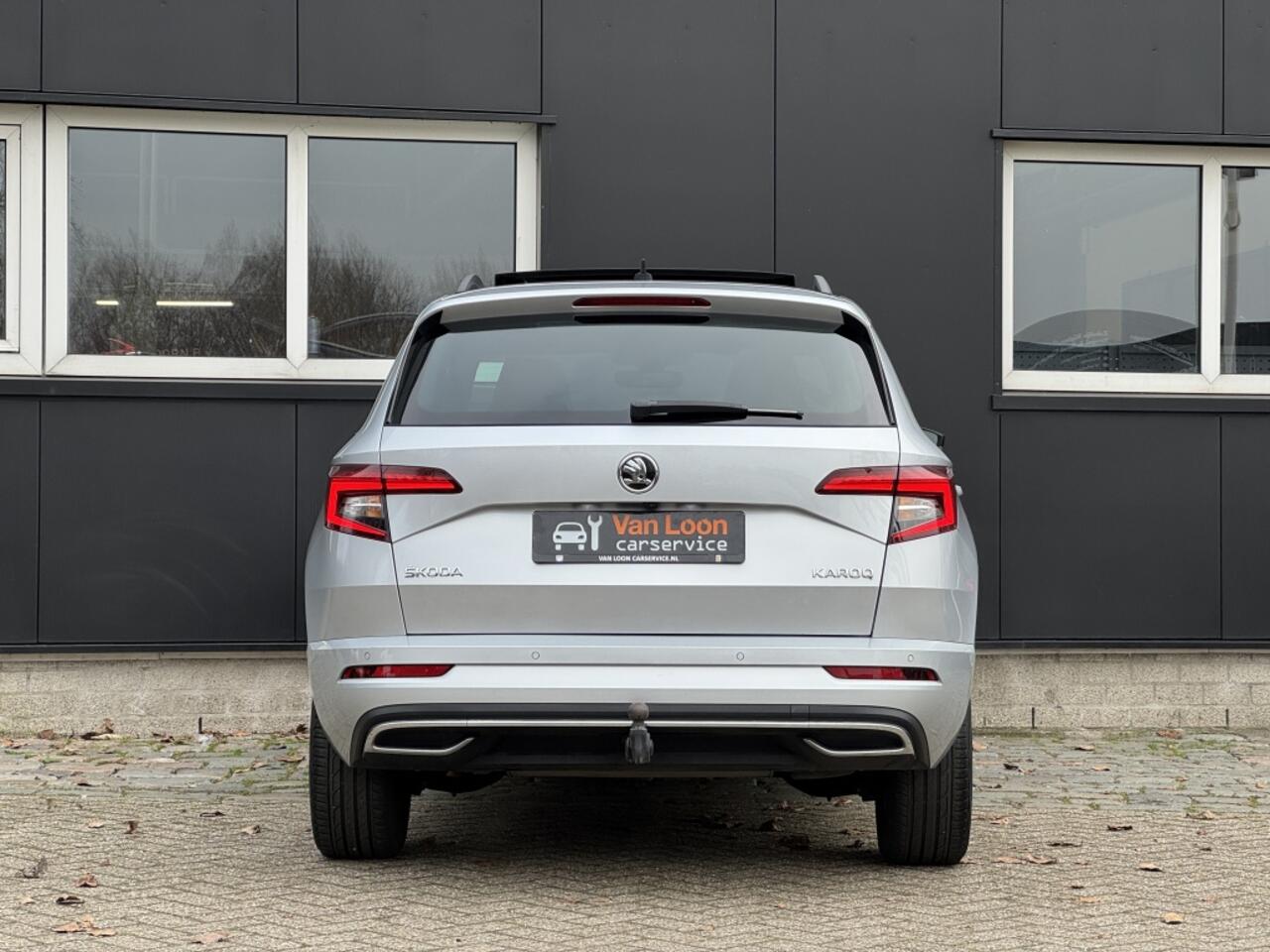 Skoda Karoq 1.5TSI Sportline Aut./Elek thaak/Panodak/Verw stoel+voorruit/Vir