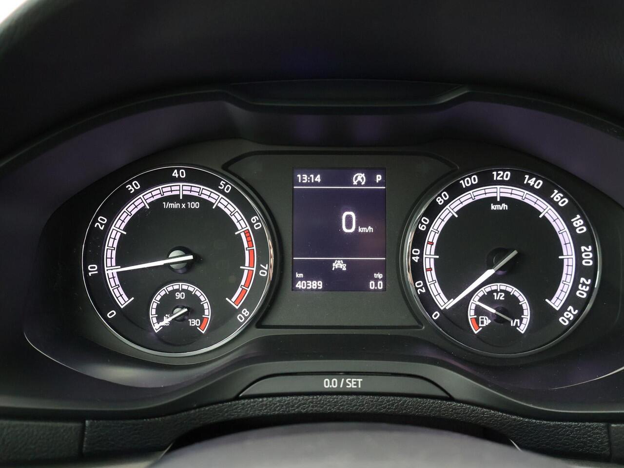 Skoda Karoq 1.5 TSI ACT Style | 150 PK | Automaat | Multifunctioneel stuurwiel | Stoelverwarming | Cruisecontrol |