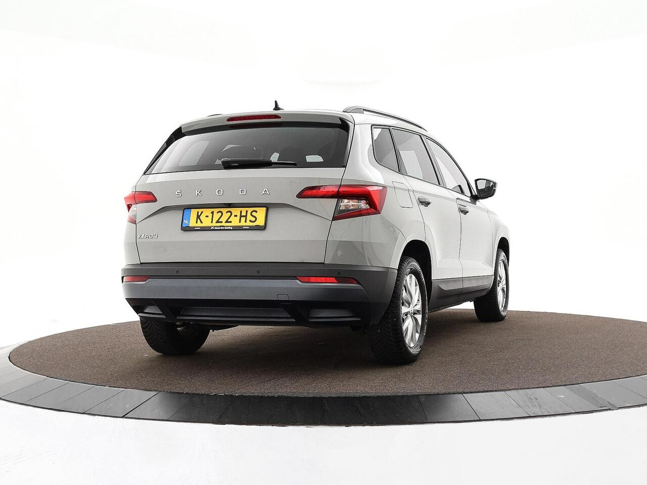 Skoda Karoq 1.5 TSI 150pk DSG ACT Business Edition · Camera · Apple/Android Car Play · Navigatie · P-Sensoren · Dodehoek Detectie · Stoel & Stuurverwarming · 16'' Inch ·