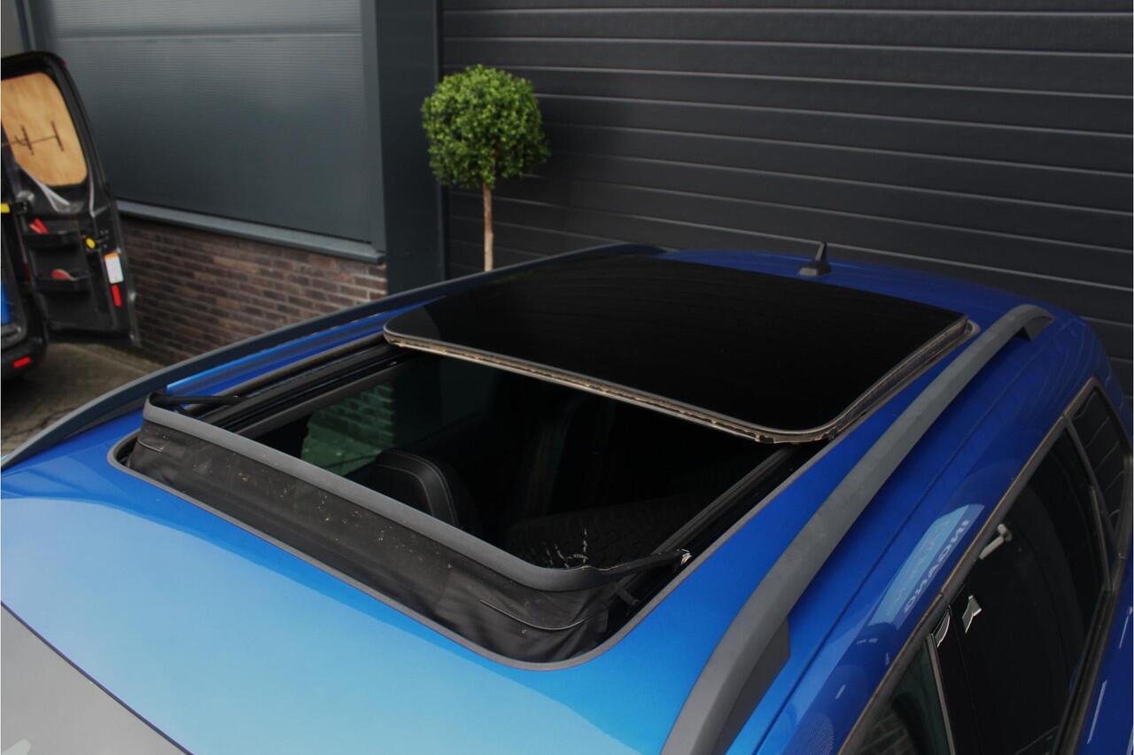 Skoda Karoq 2.0 TSI 4x4 Sportline Business | Pano | ACC | Canton