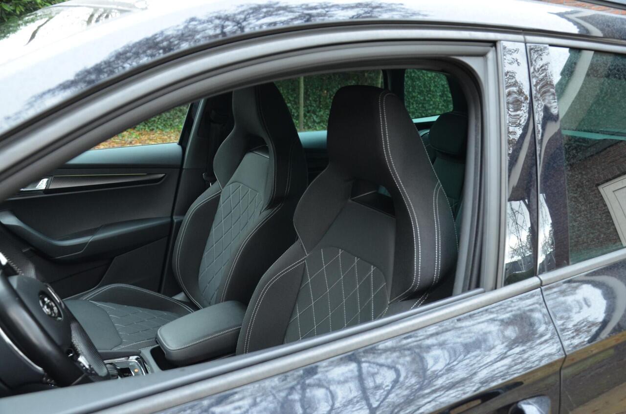 Skoda Karoq 1.5 TSI ACT Sportline Business Automaat/Navi/Audio installatie premium/Led/Pdc/Ecc/Stoelverwarming/Virtual Cockpit/Achteruitrijcamera/Cr-Control adaptief/Extra getint glas