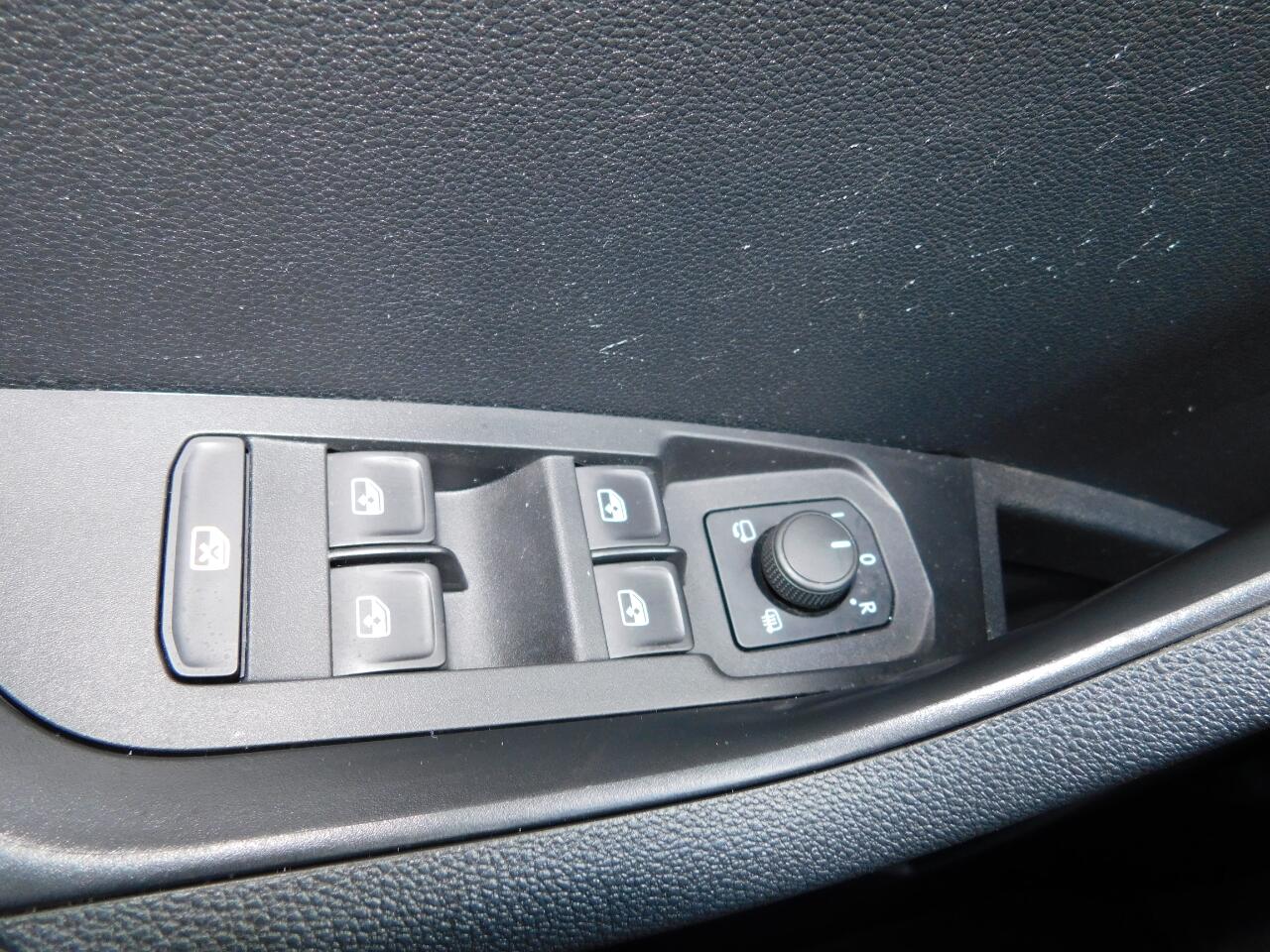 Skoda Karoq 1.5TSI 150PK SPORTLINE! All-in Prijs! Trekhaak!