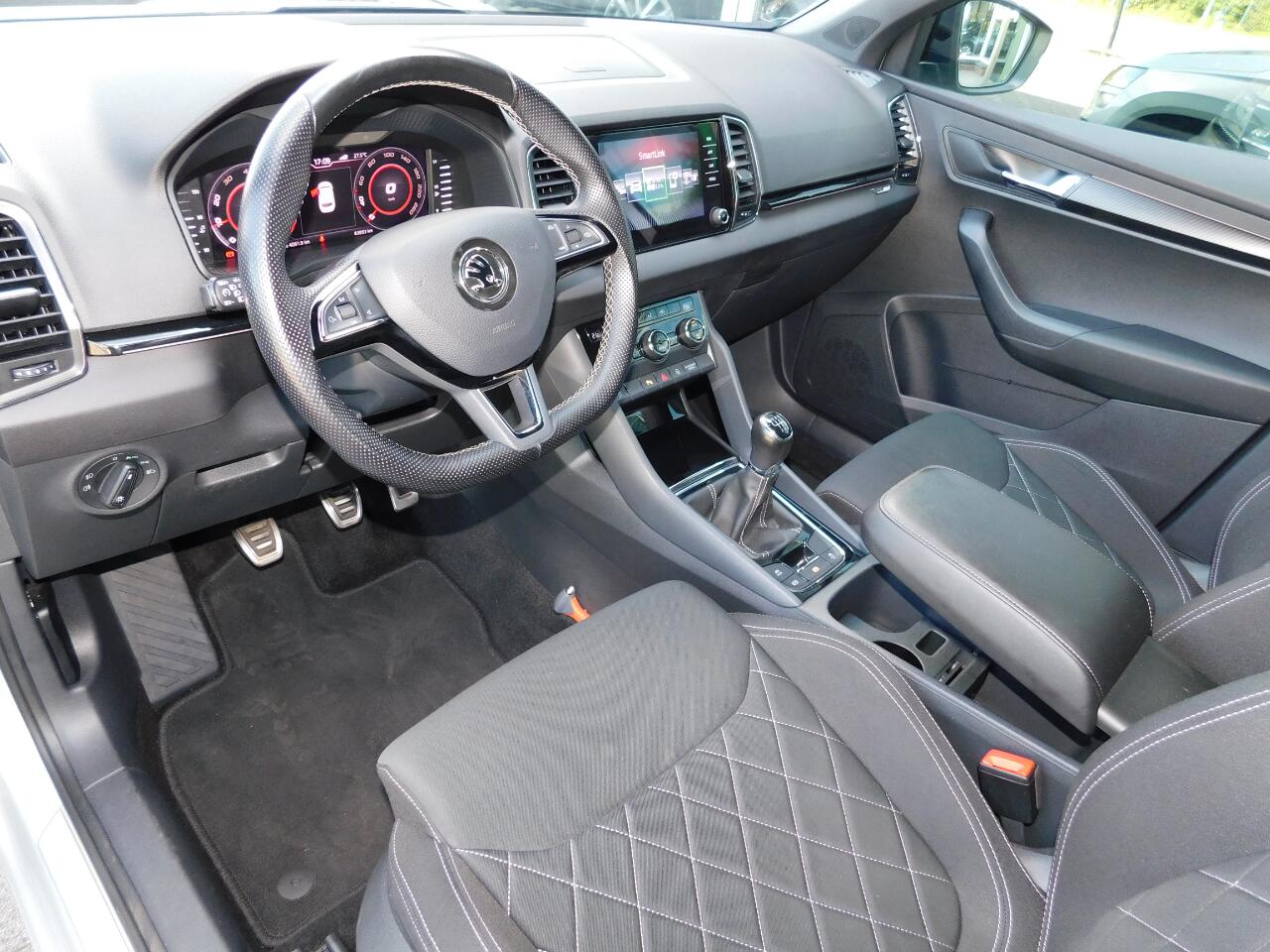 Skoda Karoq 1.5TSI 150PK SPORTLINE! All-in Prijs! Trekhaak!