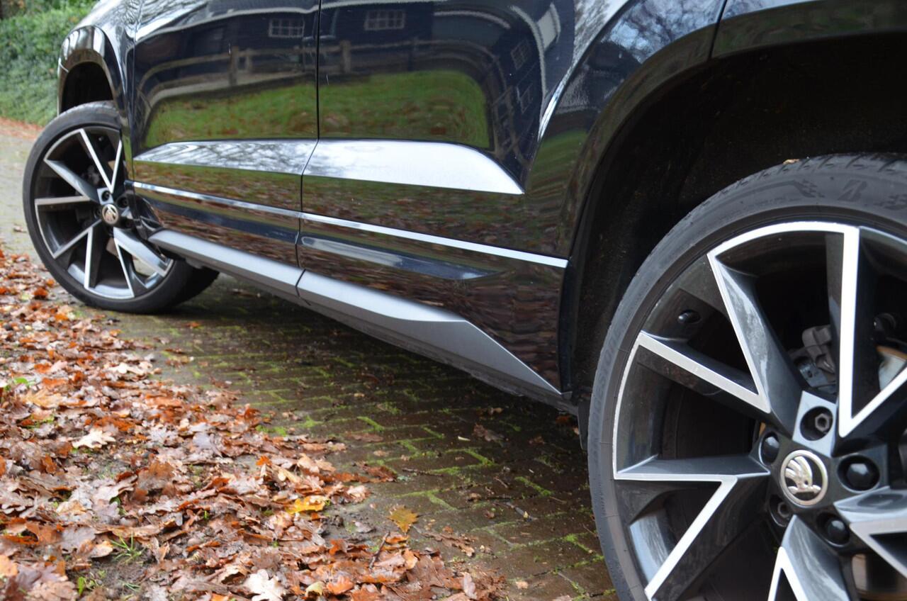 Skoda Karoq 1.5 TSI ACT Sportline Business Automaat/Navi/Audio installatie premium/Led/Pdc/Ecc/Stoelverwarming/Virtual Cockpit/Achteruitrijcamera/Cr-Control adaptief/Extra getint glas