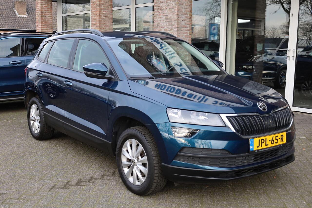 Skoda Karoq 1.0 TSI Business Edition CARPLAY CAMERA SFEERVERL. STOELERW. DAB CRUISE CLIMA NAVI 2XPDC LMV