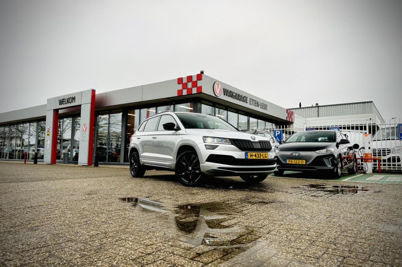 Skoda Karoq 1.5 TSI Sportline Business 150PK | ADAPTIEVE CRUISE | STOELVERWA