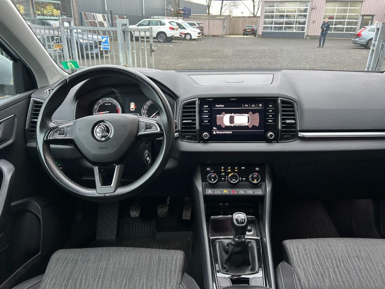 Skoda Karoq 1.0 TSI BUSINESS EDITION