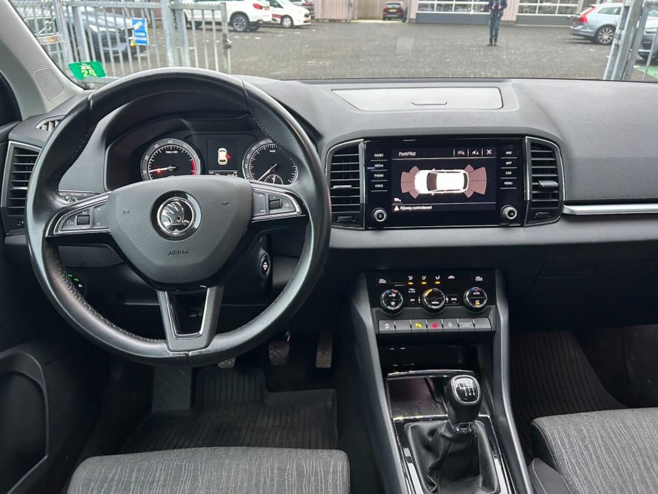 Skoda Karoq 1.0 TSI BUSINESS EDITION