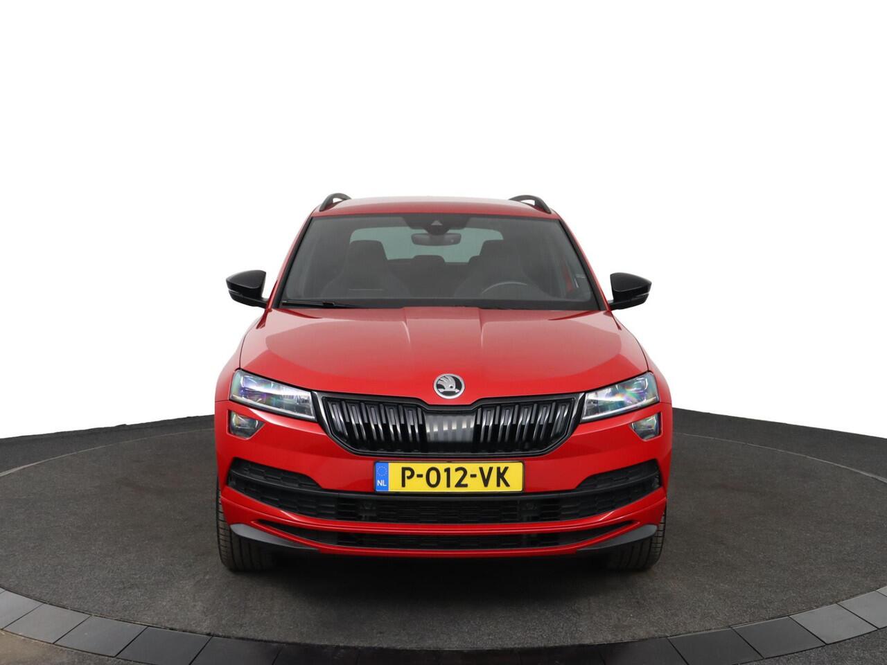 Skoda Karoq 1.5 TSI ACT Style Sportline | Automaat | ACC | Stoel- & Stuurverwarming | Canton Audio | Keyless Entry | Camera