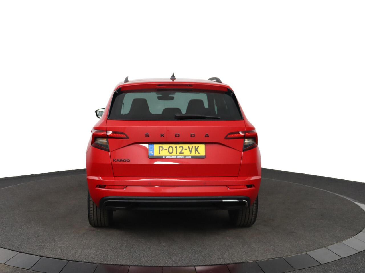 Skoda Karoq 1.5 TSI ACT Style Sportline | Automaat | ACC | Stoel- & Stuurverwarming | Canton Audio | Keyless Entry | Camera