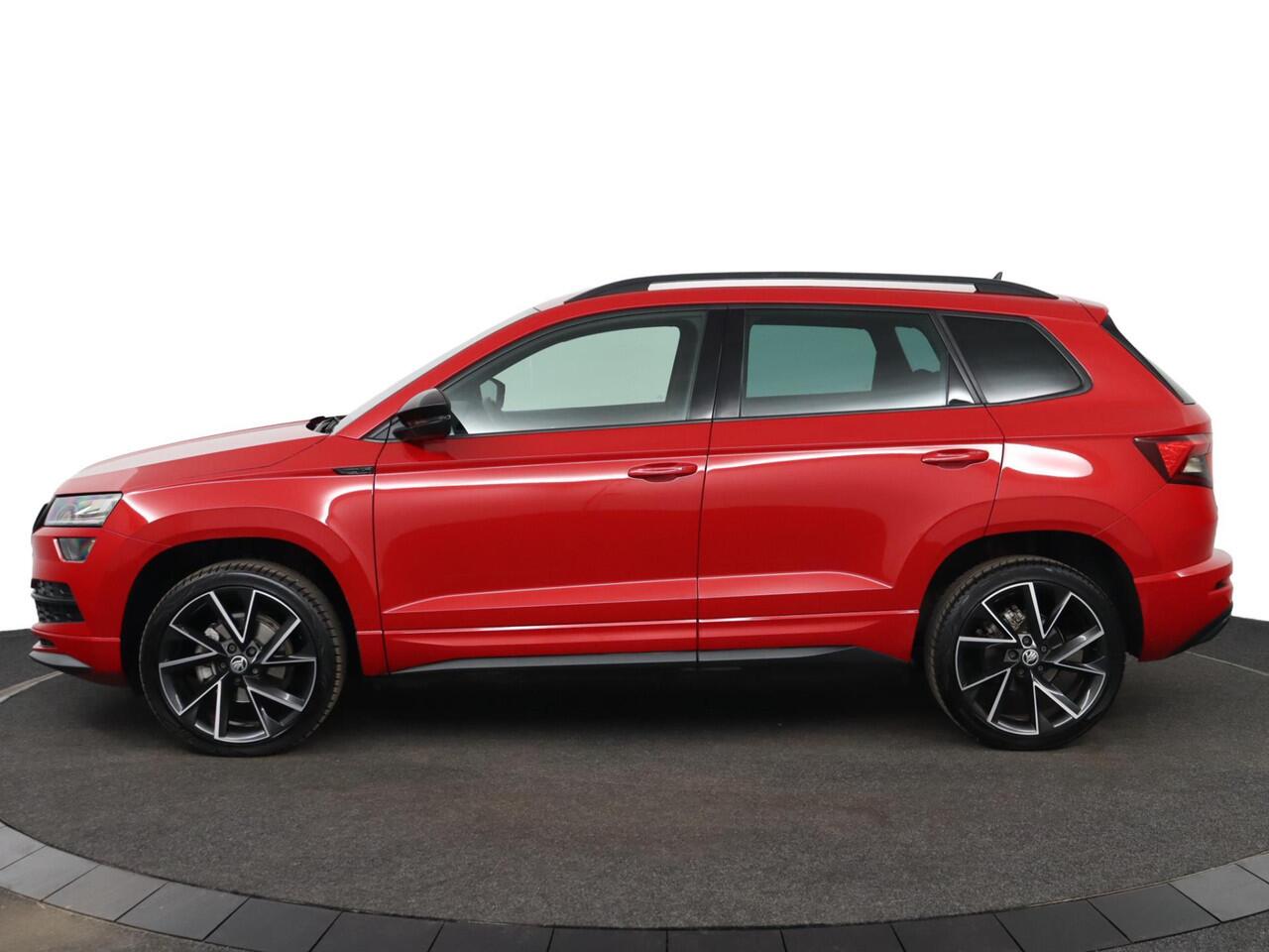 Skoda Karoq 1.5 TSI ACT Style Sportline | Automaat | ACC | Stoel- & Stuurverwarming | Canton Audio | Keyless Entry | Camera