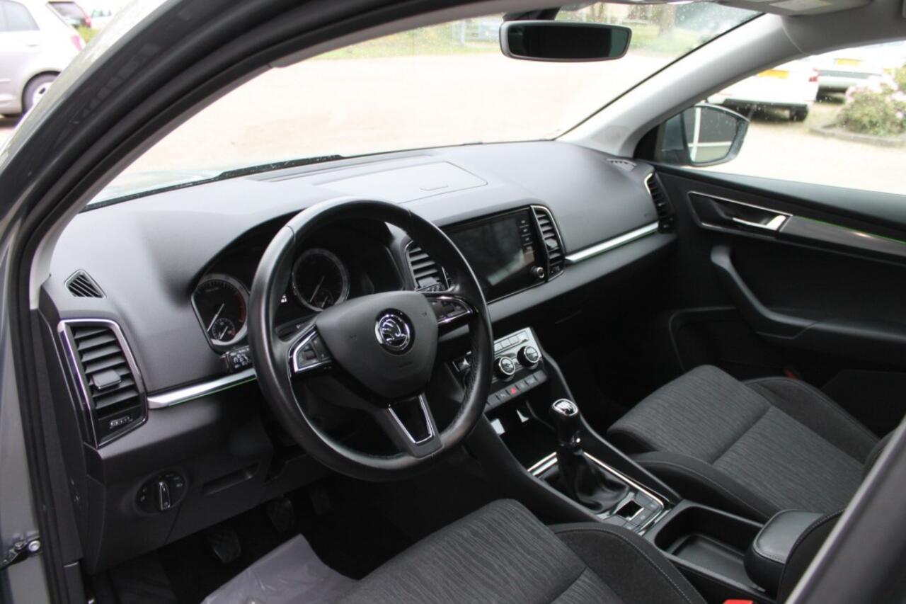 Skoda Karoq 1.0 TSI BUSINESS EDITION