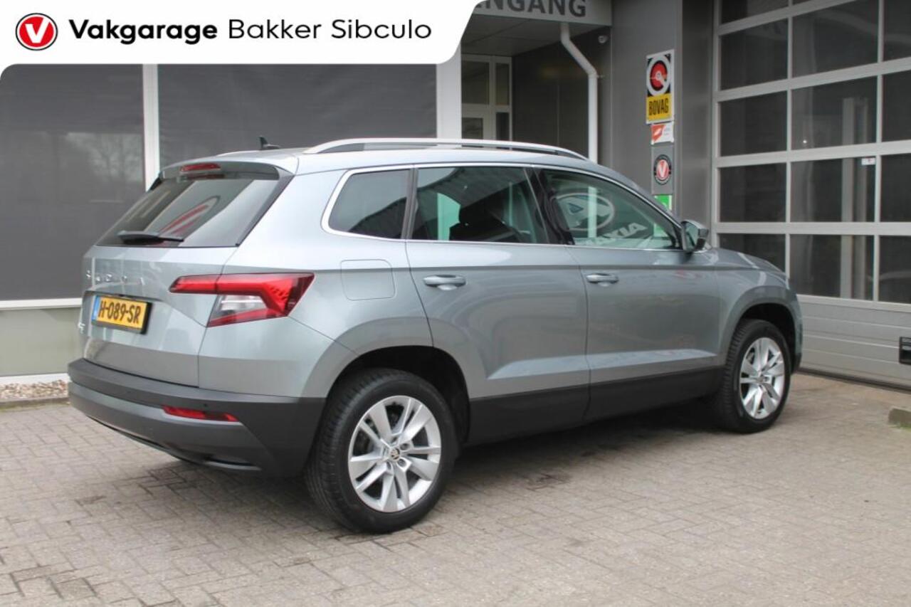 Skoda Karoq 1.0 TSI BUSINESS EDITION
