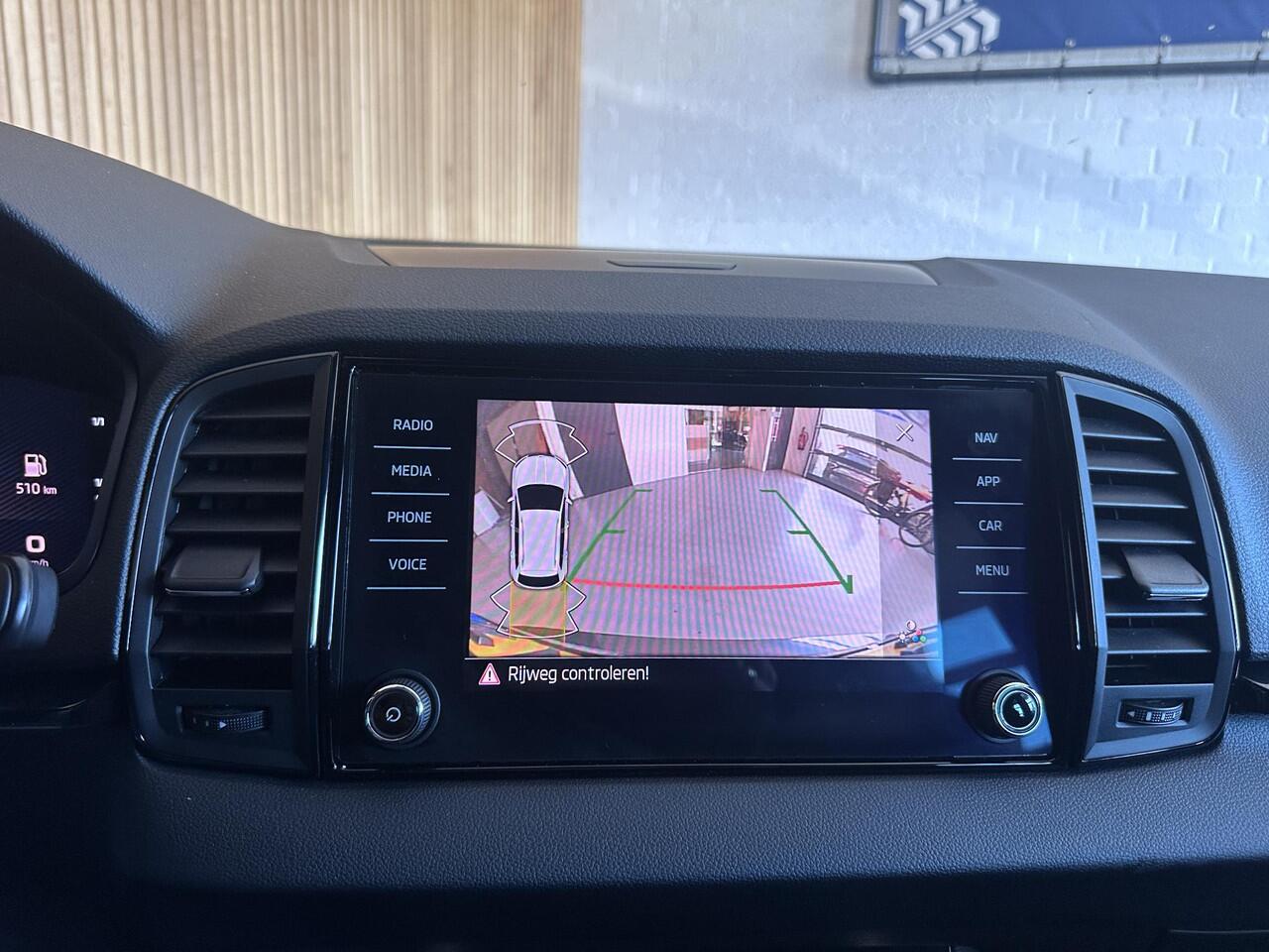 Skoda Karoq 1.5 TSI ACT Sportline Stoelverwarming | Camera