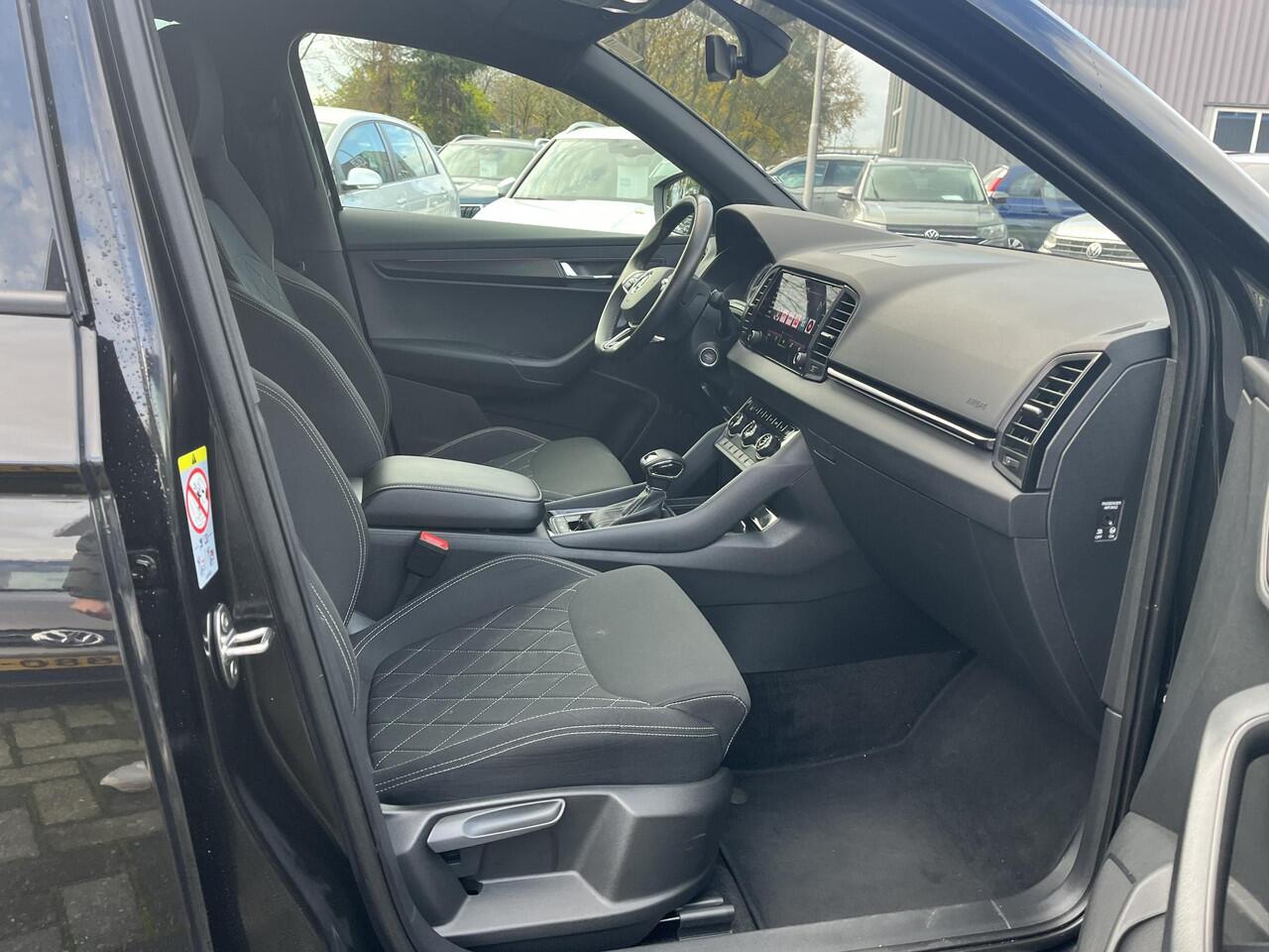 Skoda Karoq 1.5 TSi DSG ACT Sportline Business | TREKHAAK | STOELVERW. | EL. ACHTERKLEP | 19" |