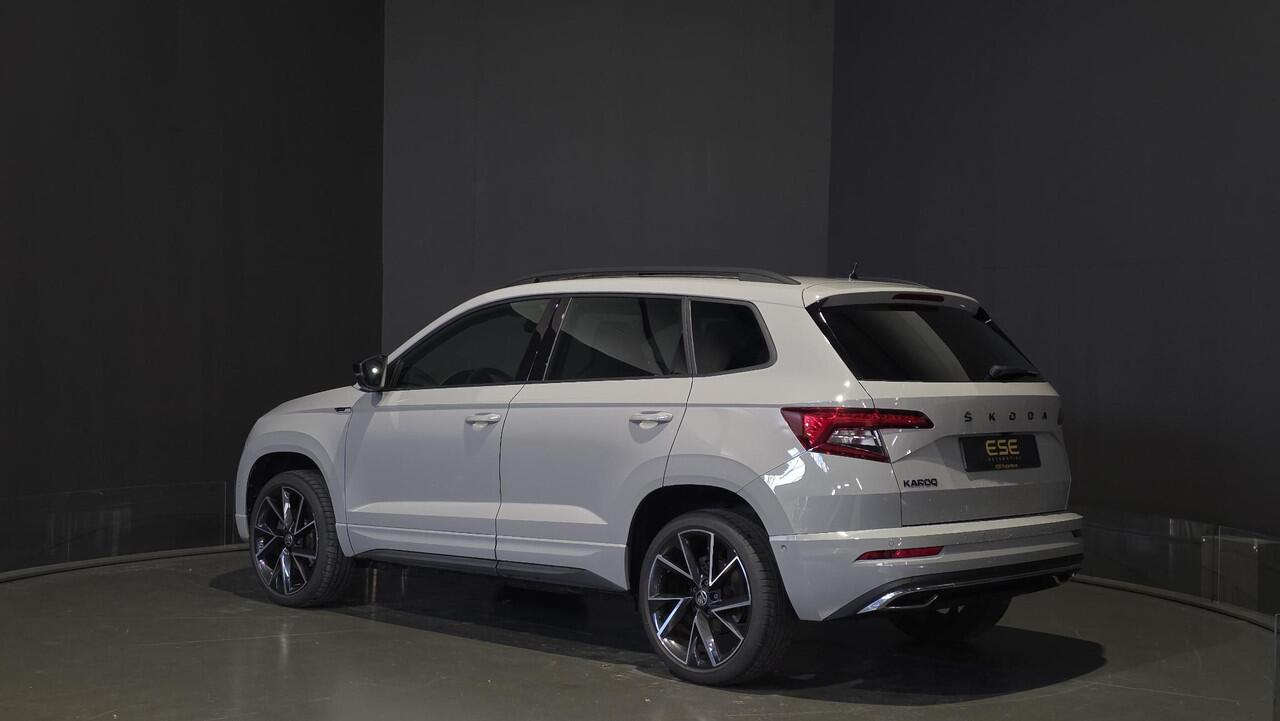 Skoda Karoq 1.5 TSI ACT Sportline | Pano | Carplay | Camera