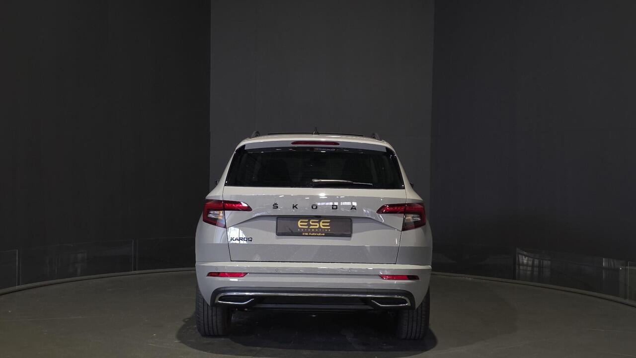 Skoda Karoq 1.5 TSI ACT Sportline | Pano | Carplay | Camera