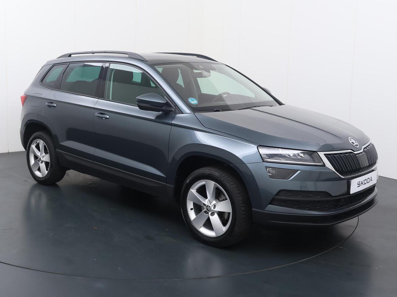 Skoda Karoq 1.5 TSI ACT Business Edition | 150 PK | Automaat | Multifunctioneel stuurwiel | Adaptive Cruisecontrol | Stoelverwarming |