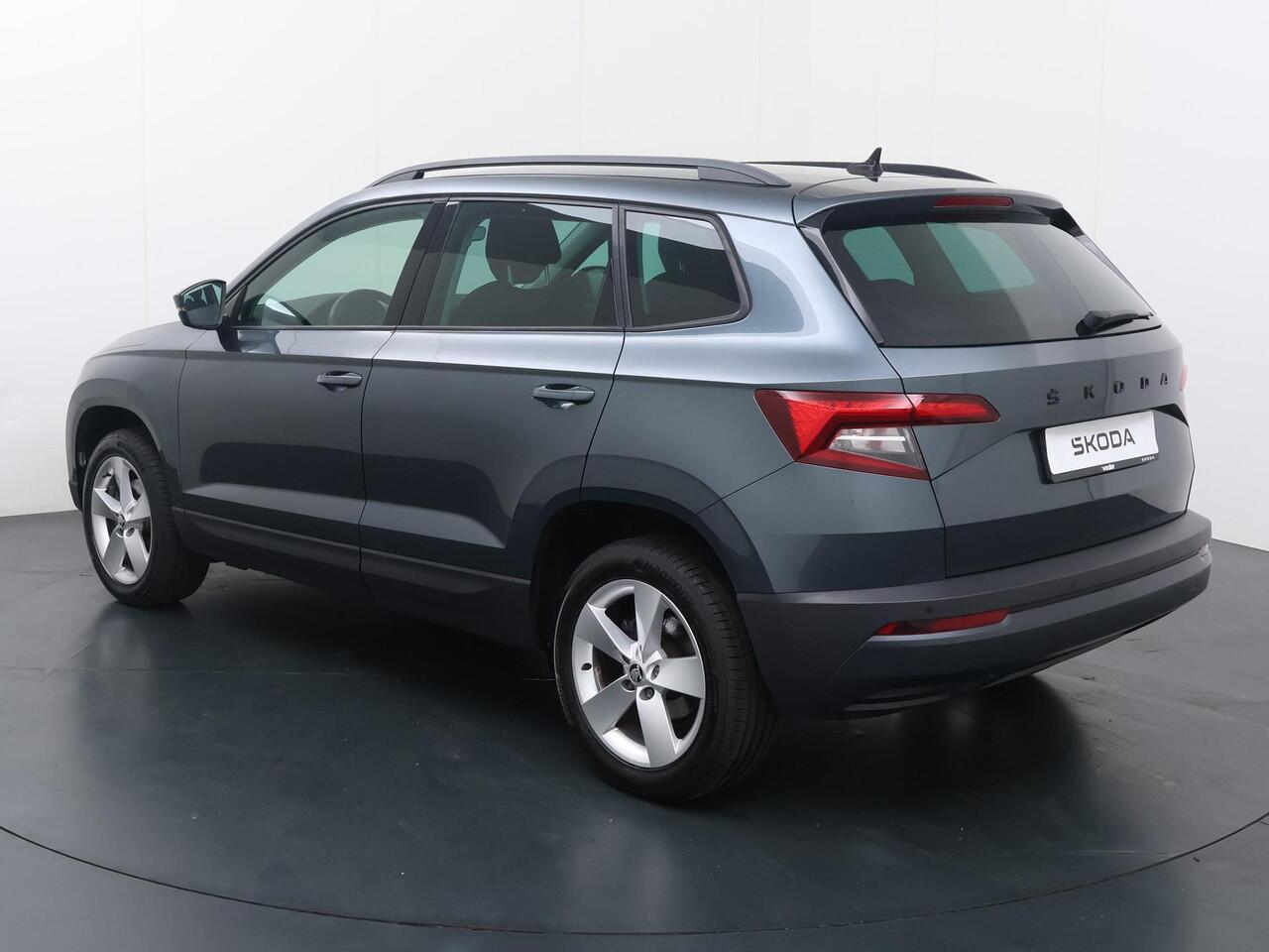 Skoda Karoq 1.5 TSI ACT Business Edition | 150 PK | Automaat | Multifunctioneel stuurwiel | Adaptive Cruisecontrol | Stoelverwarming |