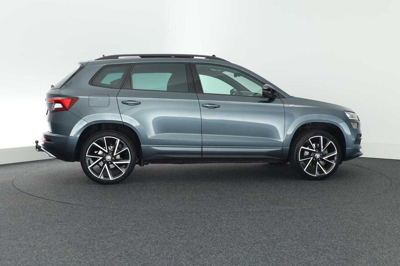 Skoda Karoq 1.5 TSI 150pk DSG Sportline Business Panoramadak Trekhaak Stoelverwarming