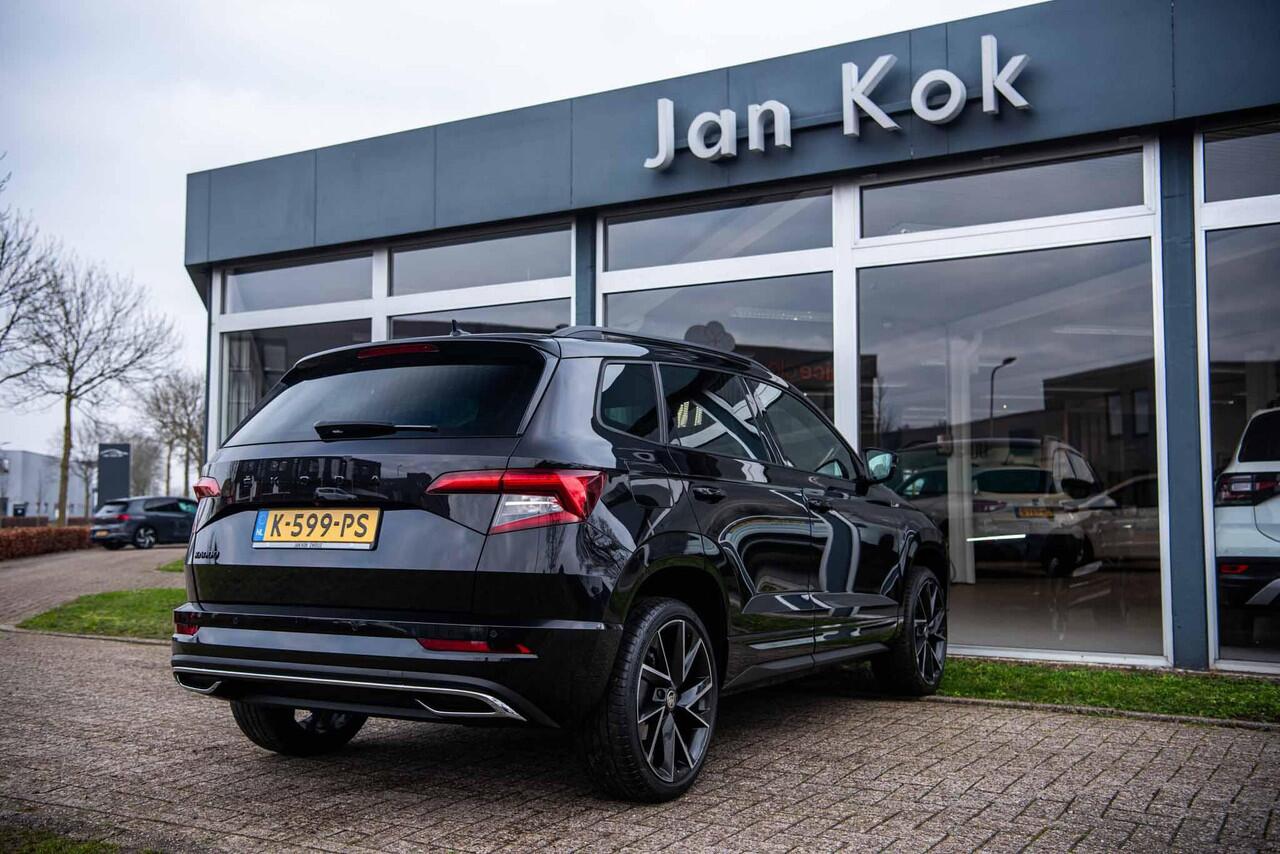 Skoda Karoq 1.5 TSi 150 pk Sportline Business | 19 " | Camera | Stoelverwarming
