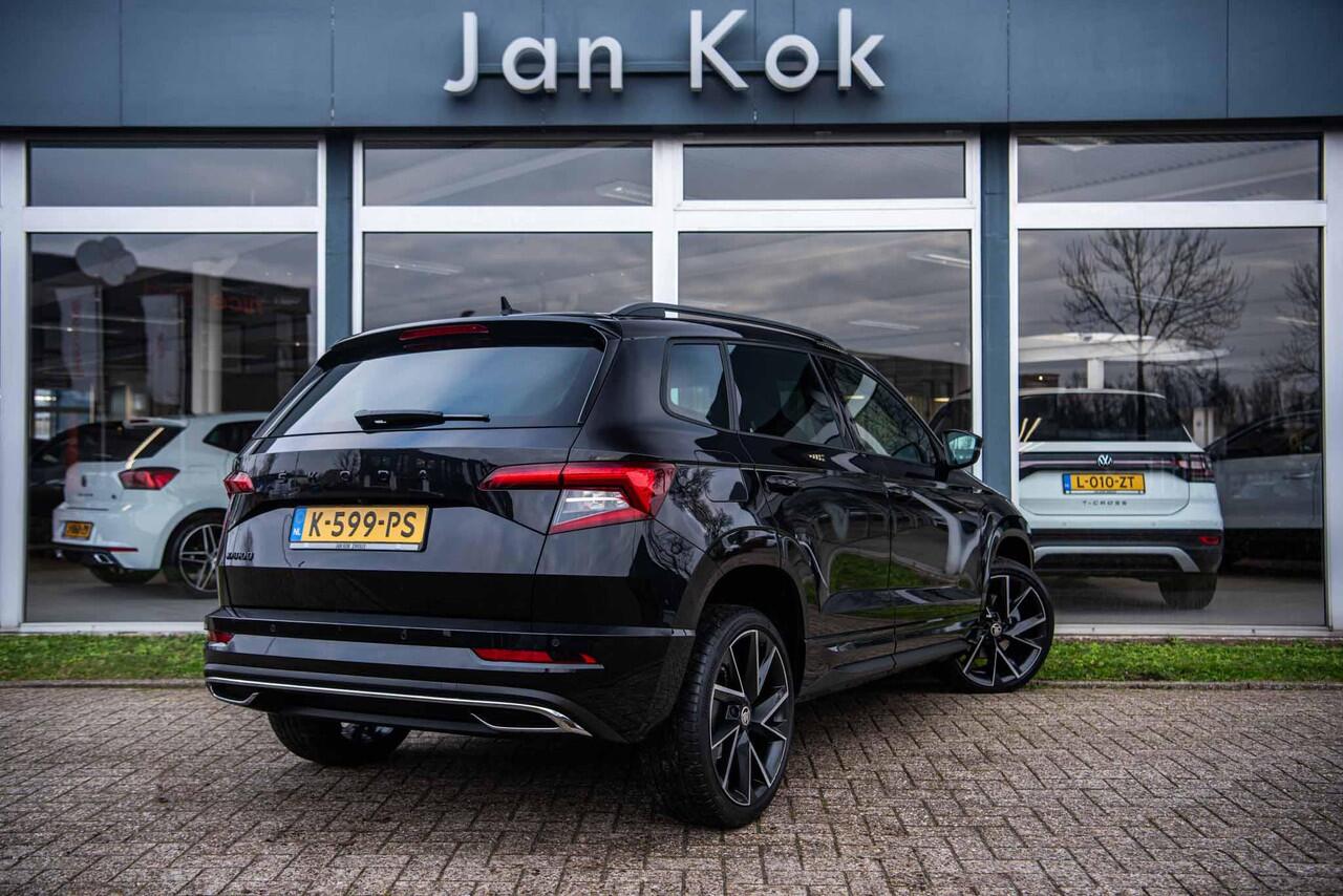 Skoda Karoq 1.5 TSi 150 pk Sportline Business | 19 " | Camera | Stoelverwarming