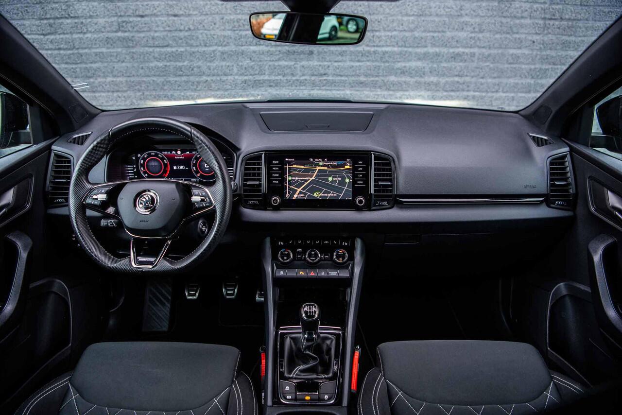 Skoda Karoq 1.5 TSi 150 pk Sportline Business | 19 " | Camera | Stoelverwarming