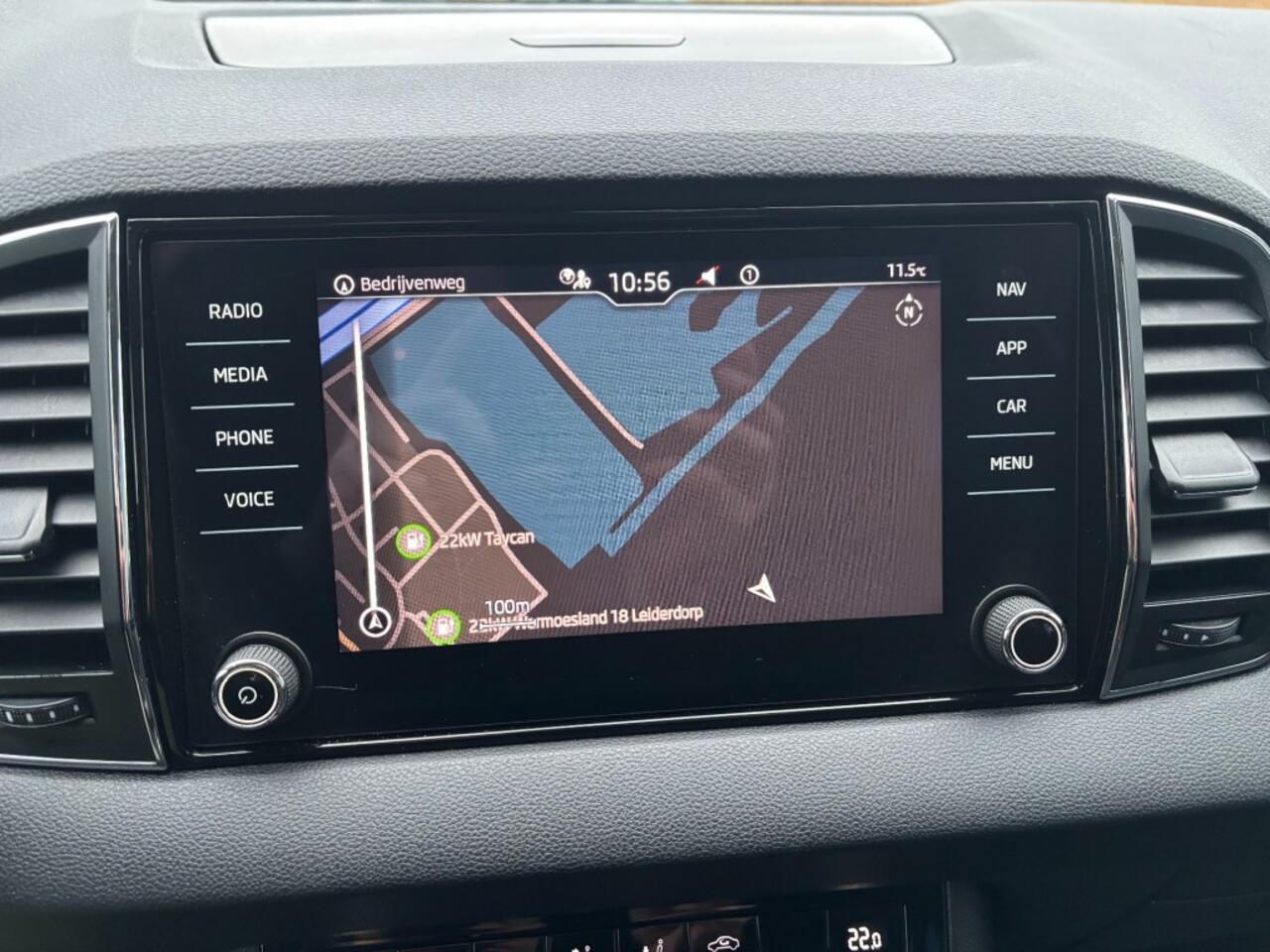 Skoda Karoq 1.5 TSI ACT BUS. ED.