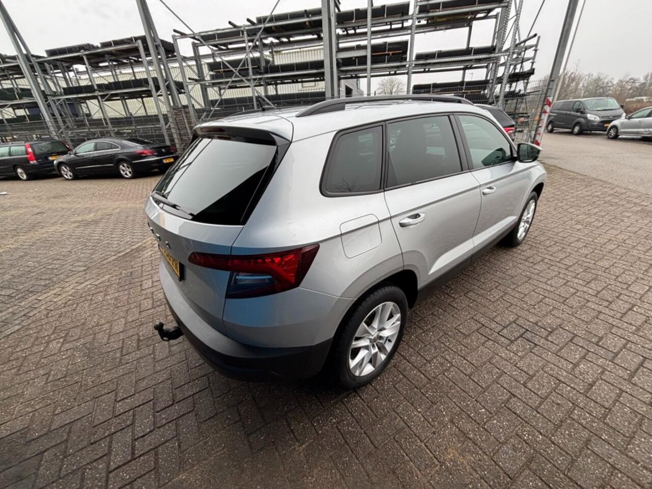 Skoda Karoq 1.5 TSI ACT BUS. ED.