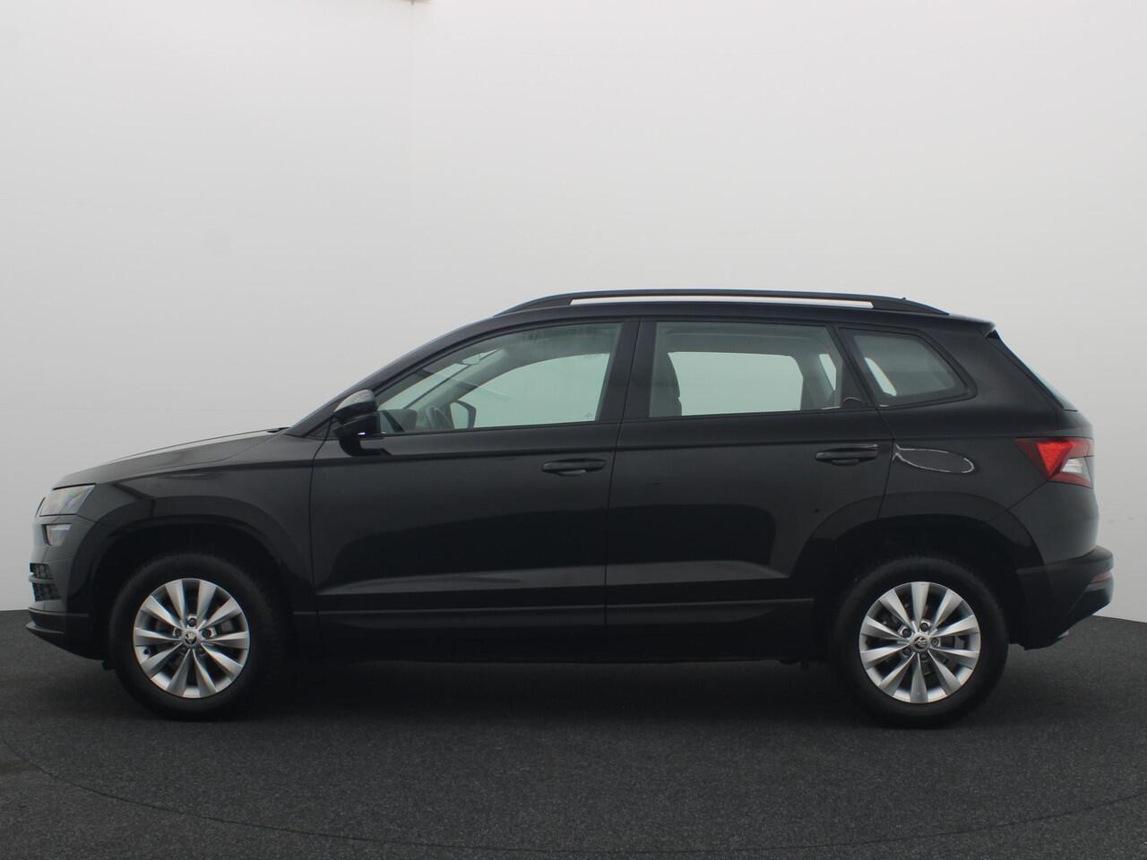 Skoda Karoq 1.0 TSI Business Edition TREKHAAK / CARPLAY / NAVI / CLIMA / PDC / BLUETOOTH / CRUISE / NL-AUTO