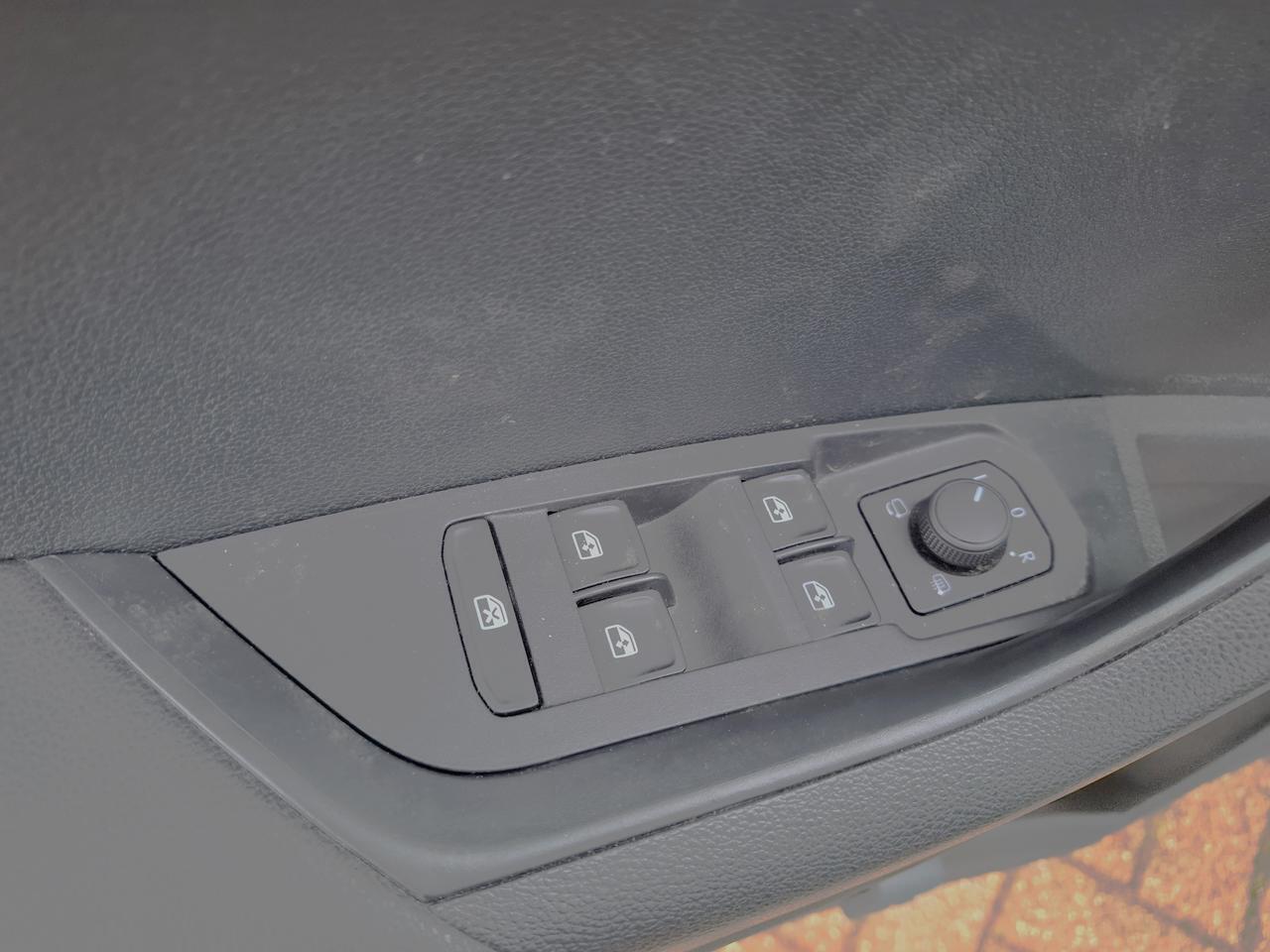 Skoda Karoq 1.5 TSI Sportline Business, Navi,Cruise,Clima