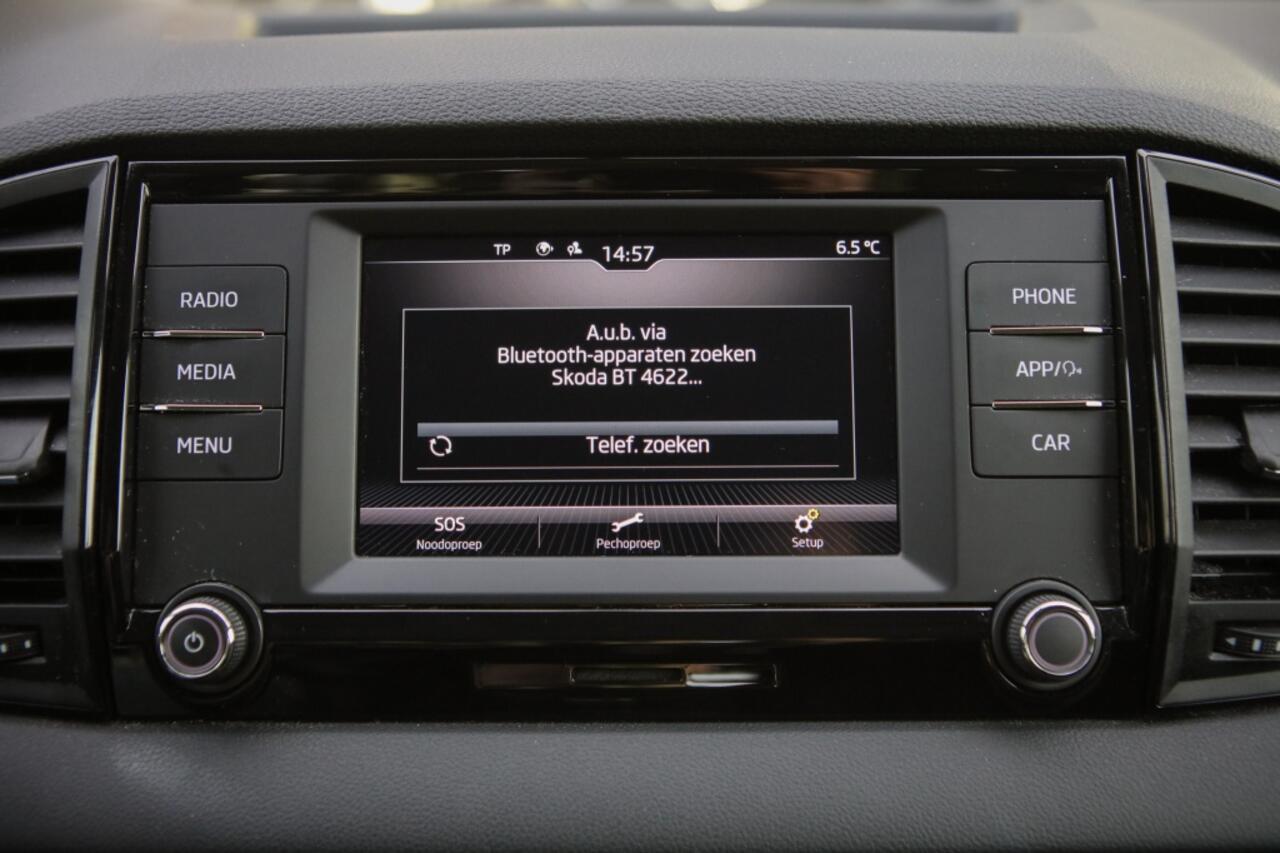 Skoda Karoq 1.0 TSI Bus. Ed.