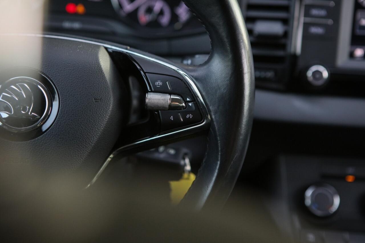 Skoda Karoq 1.0 TSI Bus. Ed.