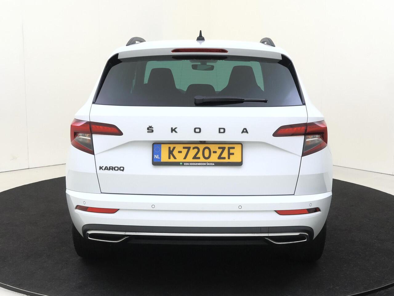 Skoda Karoq 1.5 TSI ACT Sportline Business | CANTON audio | Achteruitrijcamera | Cruise control | CarPlay | Keyless | Navigatie | Stoel- en stuurwielverwarming |