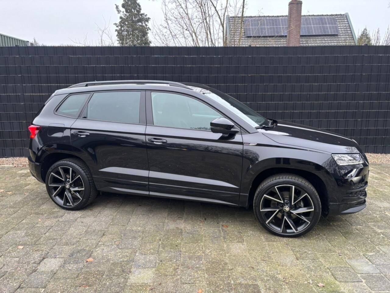 Skoda Karoq 1.5 TSI SPORTL. BUS.**Digitaalcockpit//DAB/CARPLAY**
