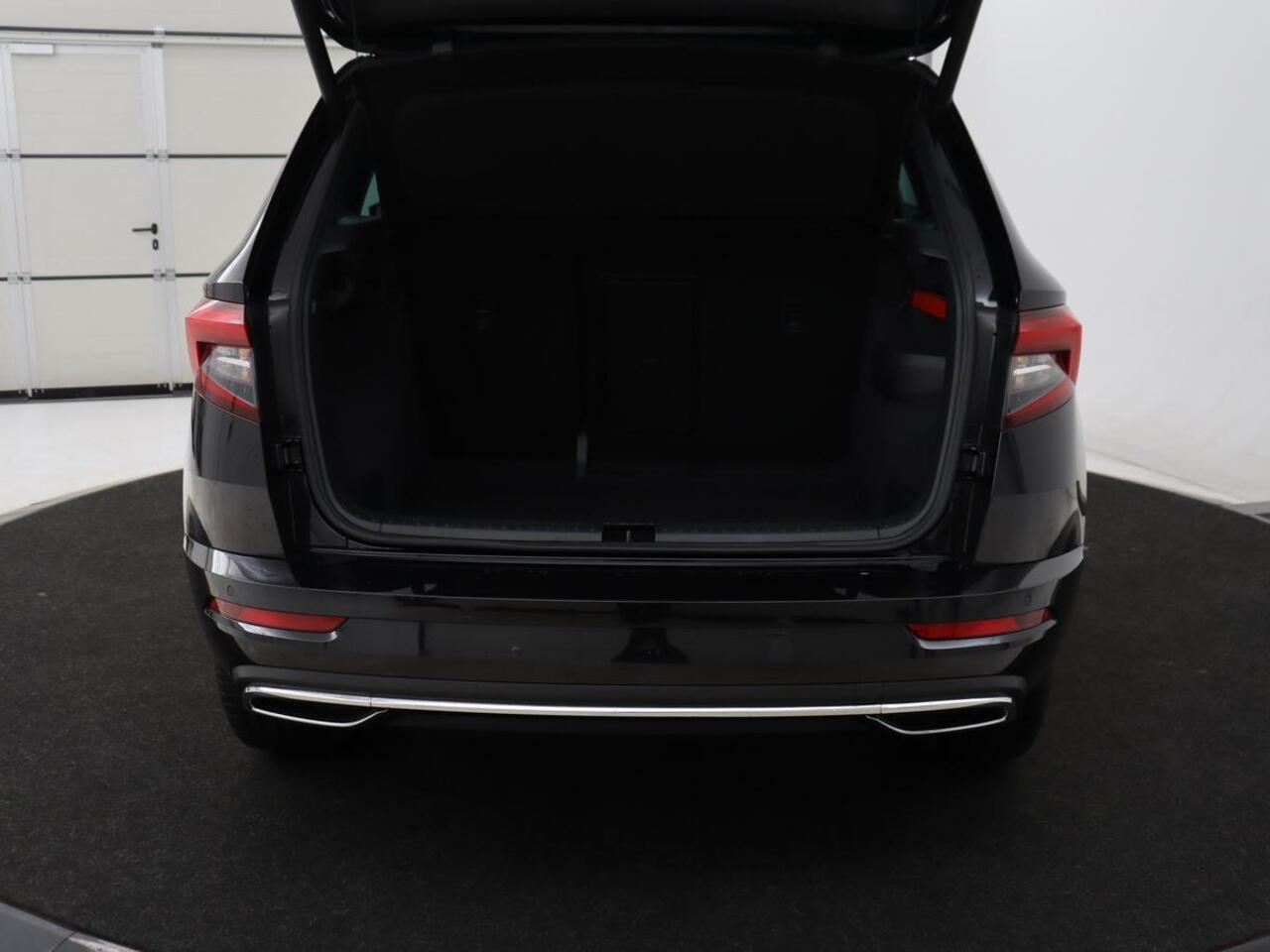Skoda Karoq 1.5 TSI Sportline | Panoramadak | Stoelverwarming | Virtual Cockpit | Adaptive cruise | Canton Audio | Camera | File Assistent | Keyless | Side Assist | Full LED | Navigatie