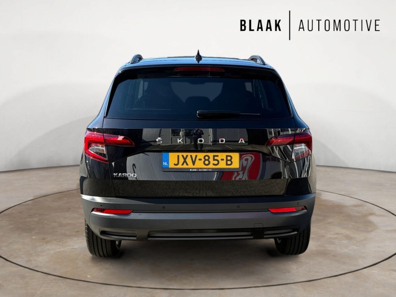 Skoda Karoq 1.0 TSI Business Edition | camera | PDC voor + achter | digitaal