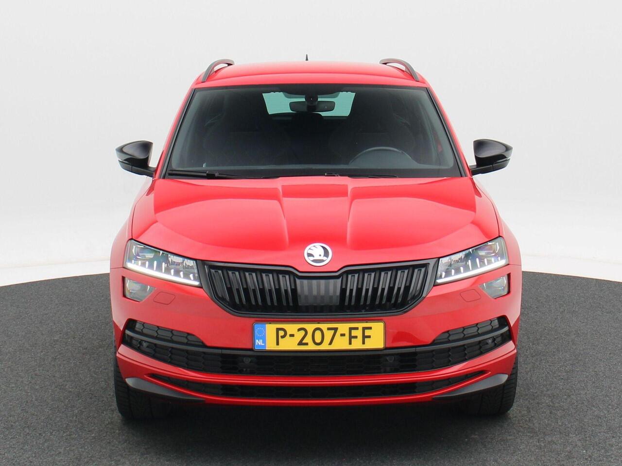 Skoda Karoq 1.5 TSi 150 Pk Automaat Sportline Business | Cruise | Climate | Stoelverwarming | Navigatie | Trekhaak | Camera | Carplay | 94.863 Km!!