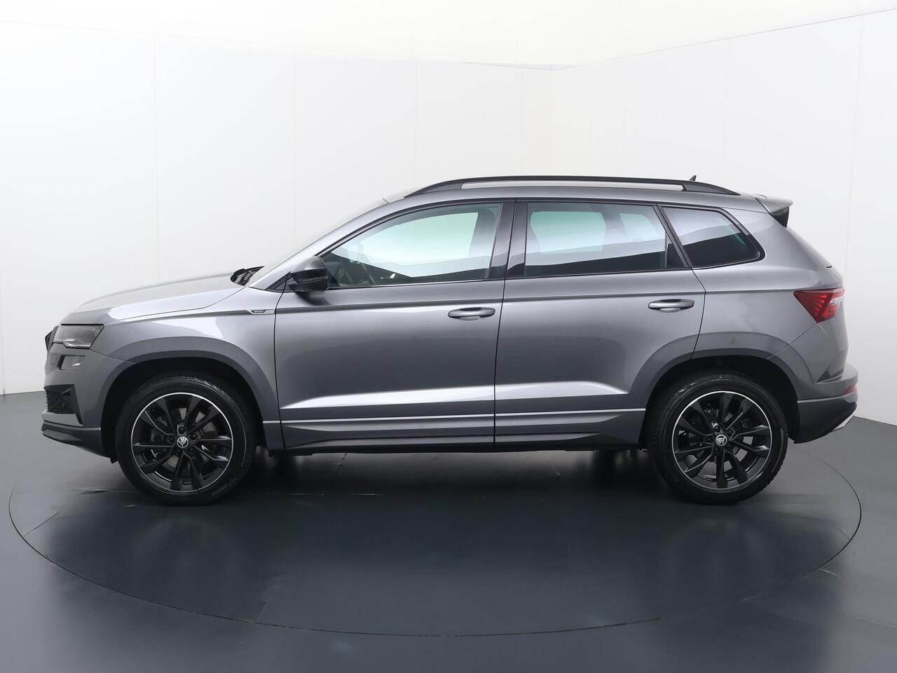 Skoda Karoq 1.5 TSI ACT Sportline Business | 150 PK | Automaat | Trekhaak wegklapbaar | Elek. achterklep | Matrix LED koplampen |