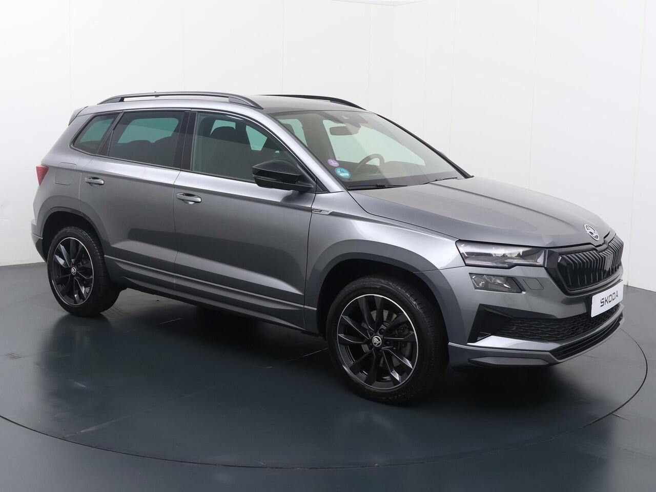 Skoda Karoq 1.5 TSI ACT Sportline Business | 150 PK | Automaat | Trekhaak wegklapbaar | Elek. achterklep | Matrix LED koplampen |