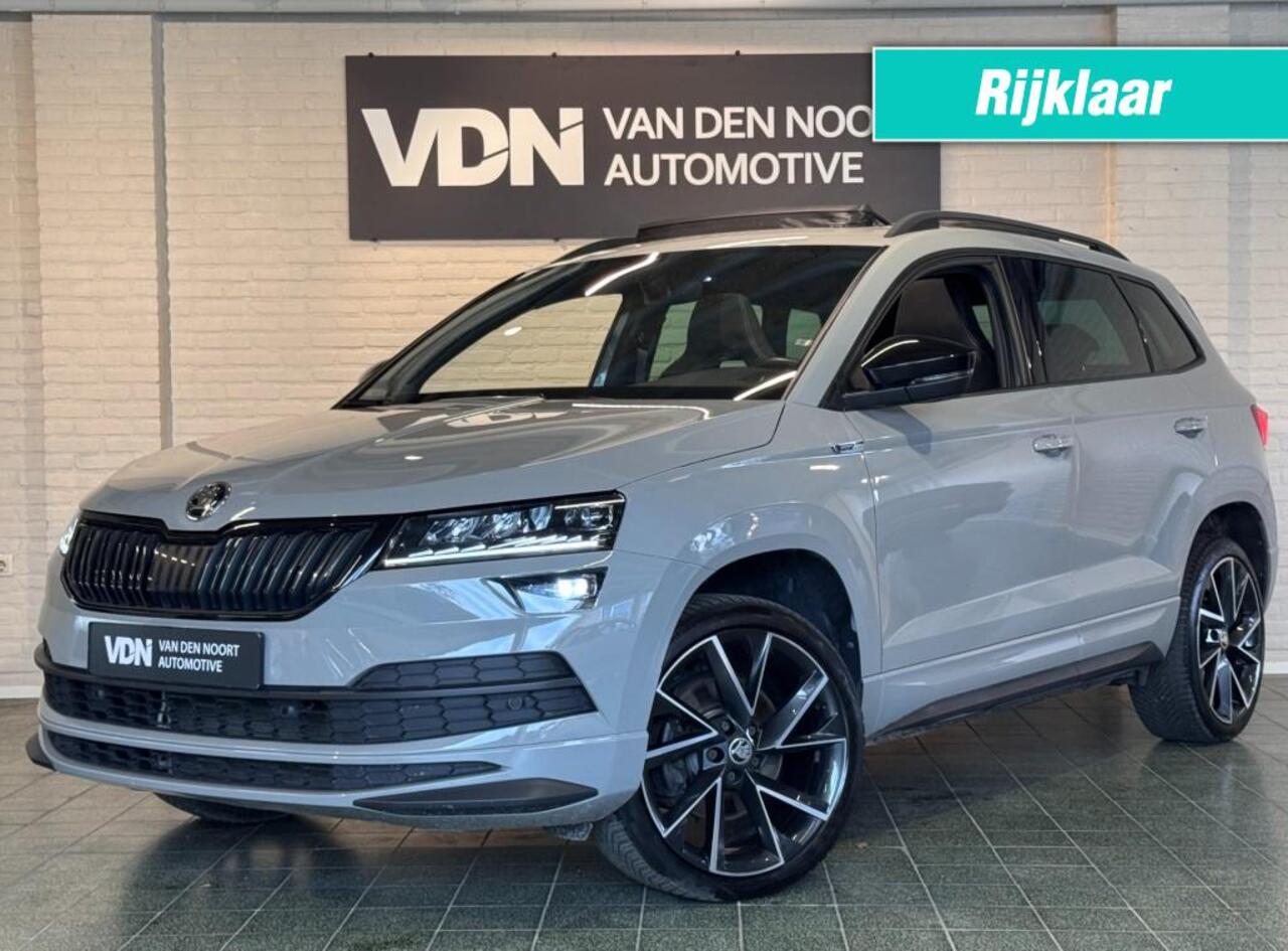 Skoda Karoq 1.5 TSI Sportline Business DSG Pano Virtual ACC Stoelverw 19''
