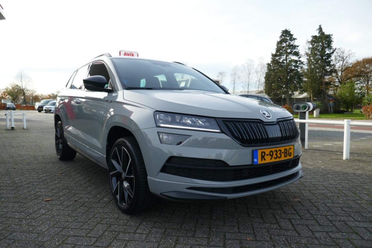 Skoda Karoq 1.5 TSI SPORTLINE BUSISNES 150 pk CAMERA/VIRTUAL COCKPIT/FULL NAVI