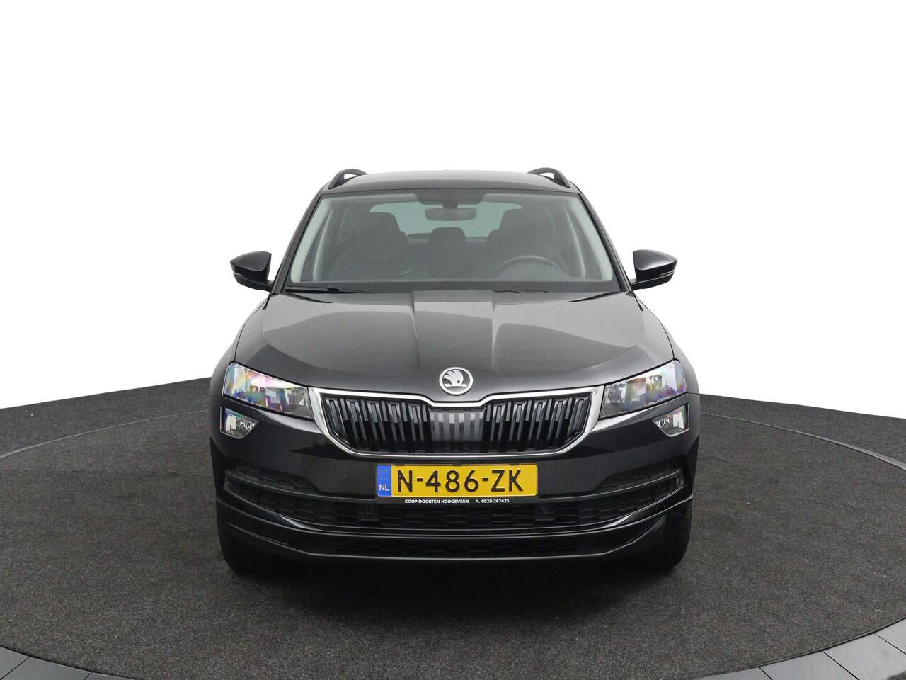 Skoda Karoq 1.0 TSI Business Edition Rijklaarprijs! Trekhaak!