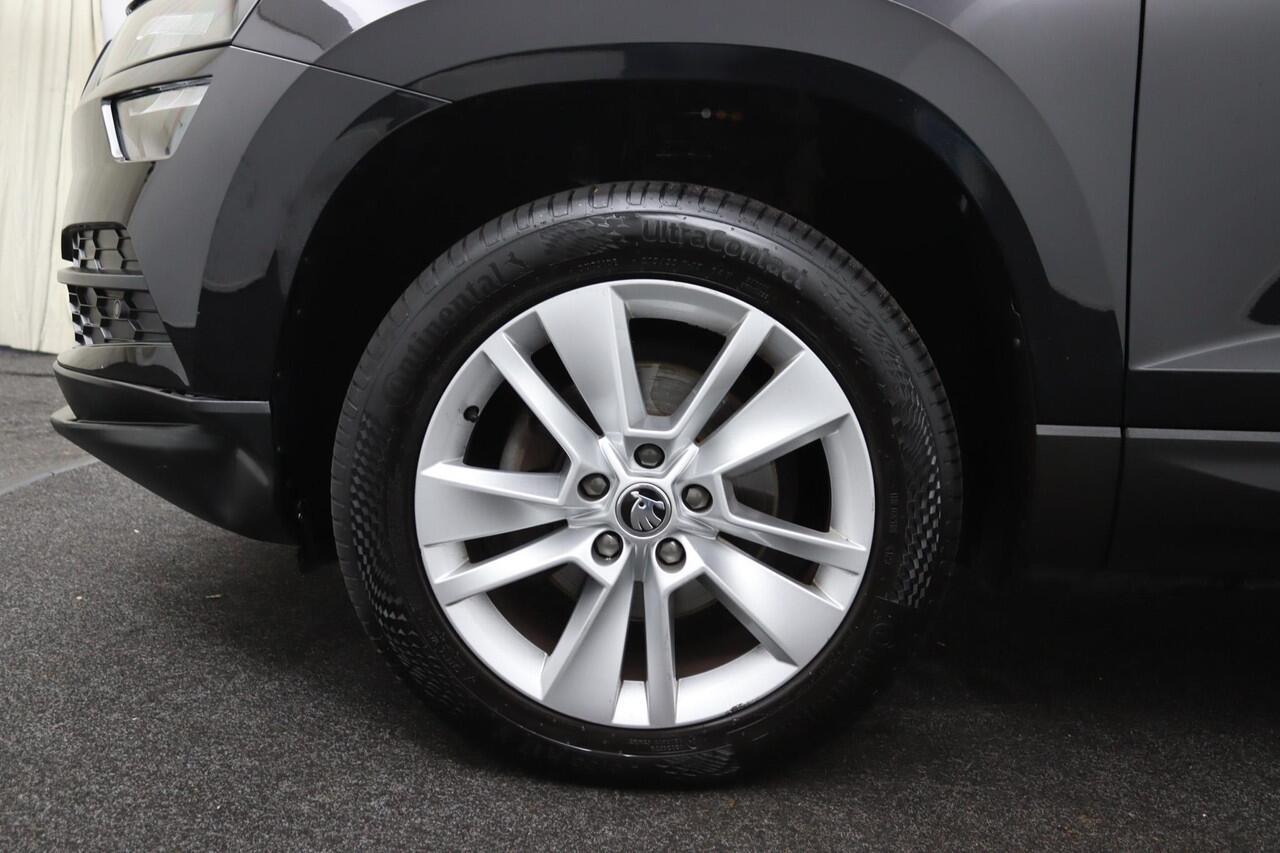 Skoda Karoq 1.0 TSI Business Edition Rijklaarprijs! Trekhaak!