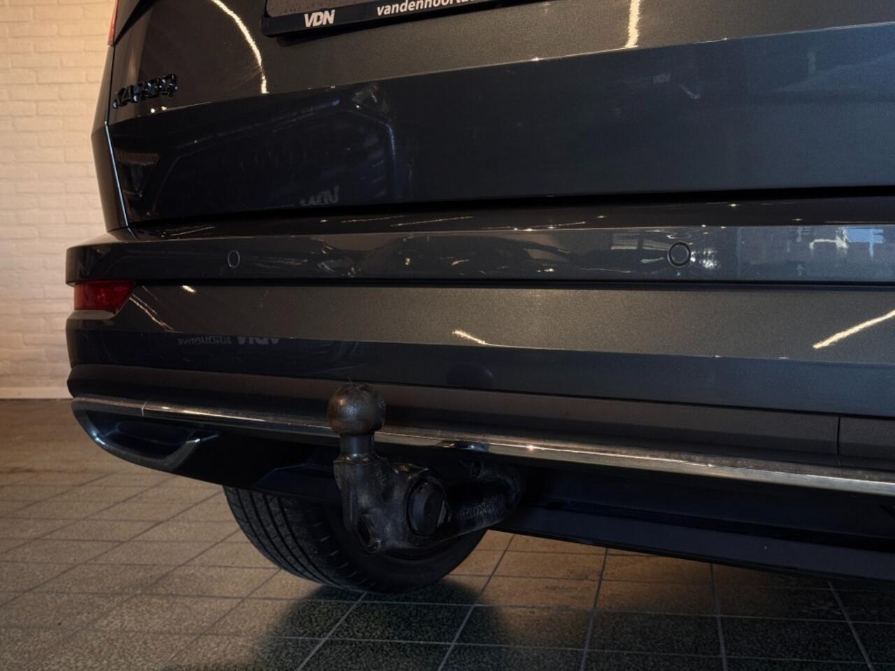 Skoda Karoq 1.5 TSI ACT Sportline Business DSG Virtual Trekhaak Navi Stoelverw 19''