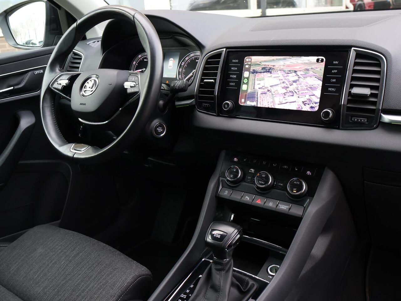 Skoda Karoq 1.5 TSI ACT 150 PK AUT. + WEGKL. TREKHAAK | CANTON | ADAPTIVE CRUISE | STOELVERW. | CAMERA