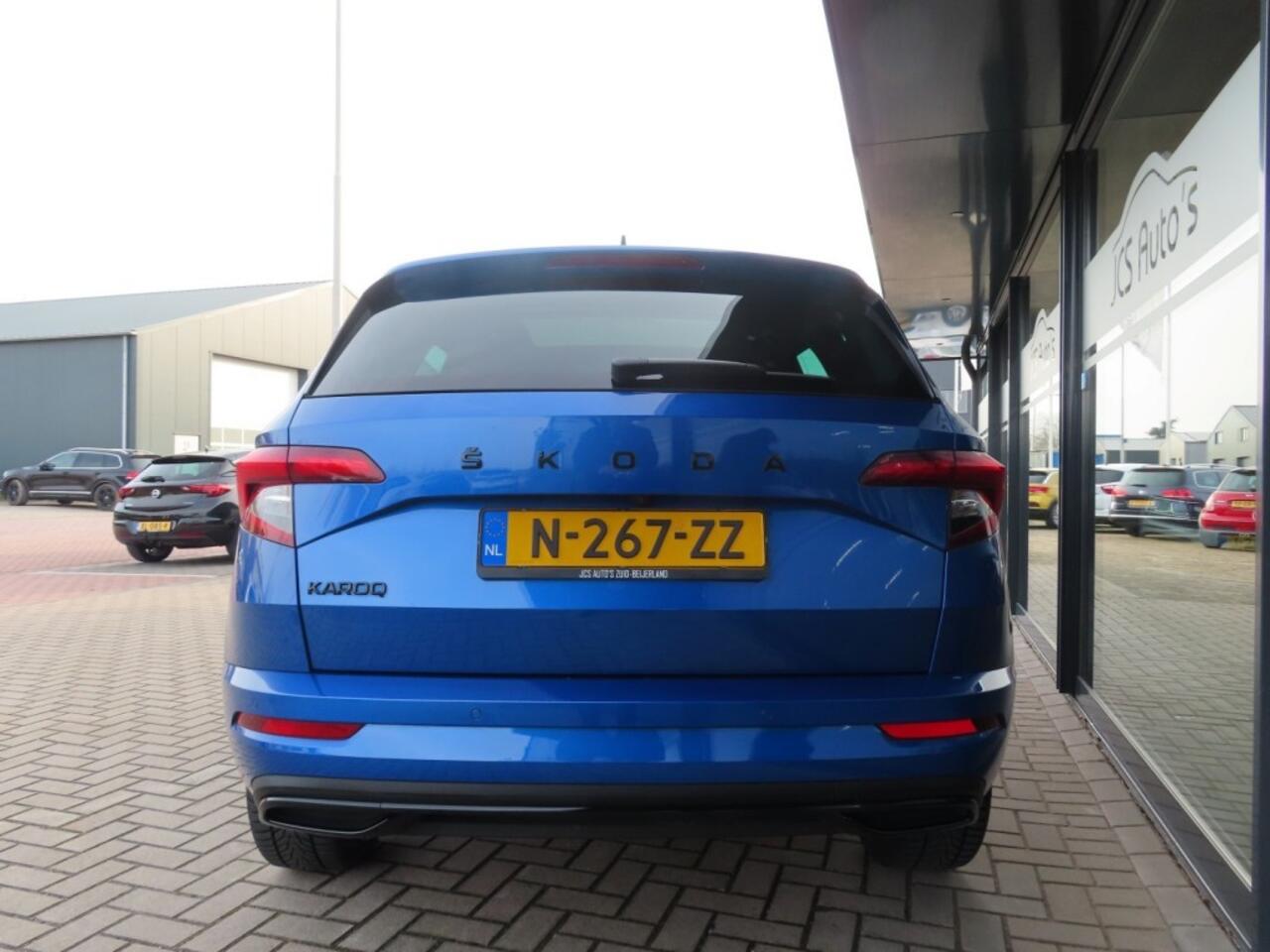 Skoda Karoq 1.5 TSI Sportline Business Led Pano Trekhaak 2022