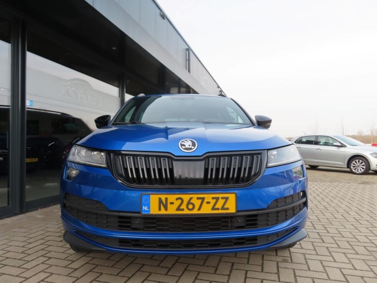 Skoda Karoq 1.5 TSI Sportline Business Led Pano Trekhaak 2022