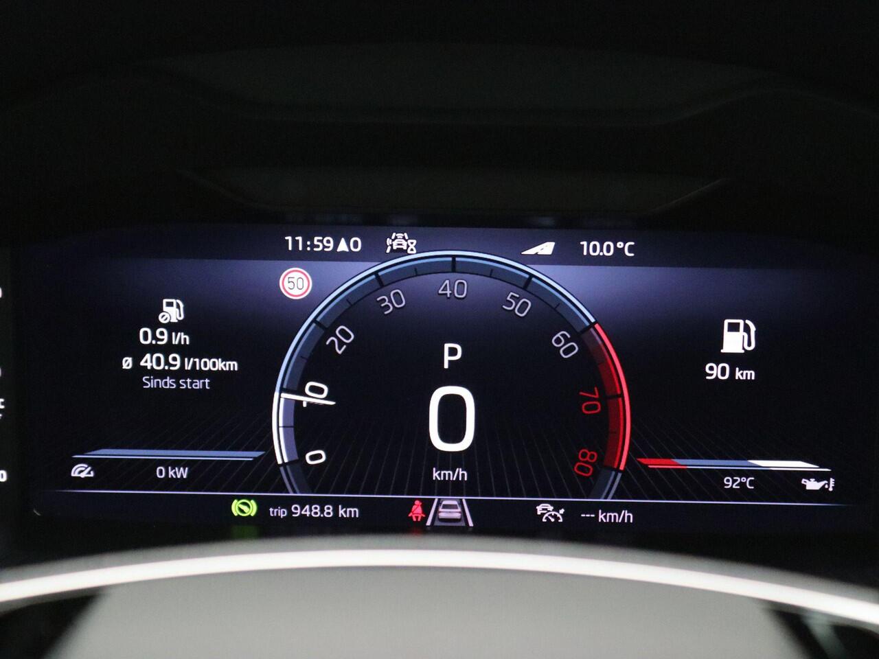Skoda Karoq 1.5 TSI ACT Sportline Business 150PK DSG Trekhaak, Canton Audio, 19" LM Velgen, Elektr. Achterklep, Keyless, Adaptieve Cruise Controle, Achteruitrijcamera, Side Assist, Stoelverwarming, Voorruitverwarming