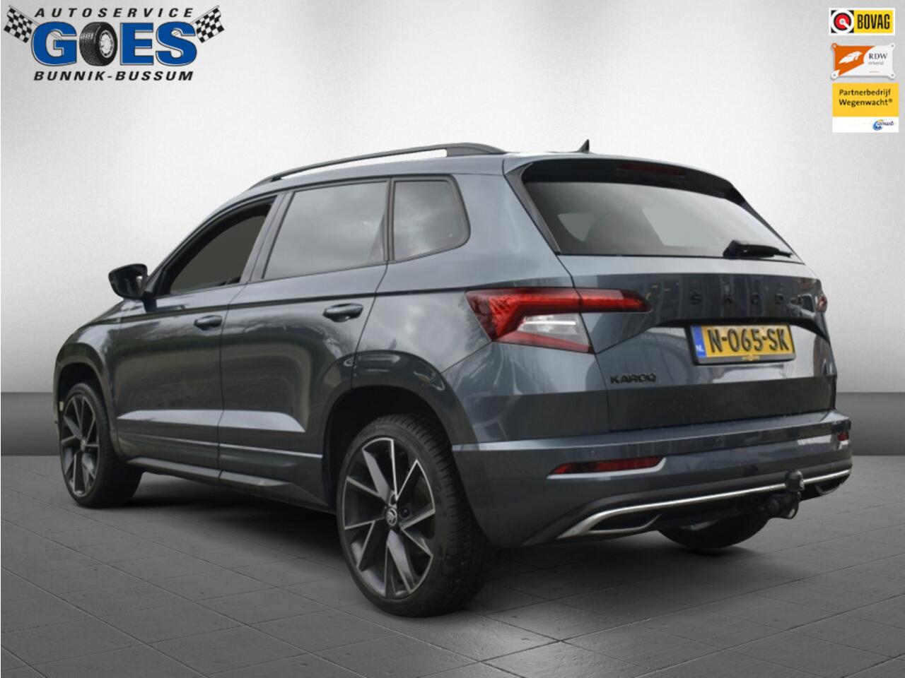 Skoda Karoq (financiering mogelijk) 1.5 TSI Sportline Busines /trekhaak/camera/stuurverwarming